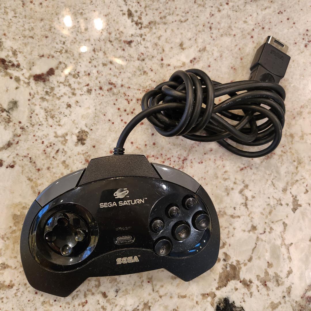 Sega Saturn Console Complete System w/ OEM Controller