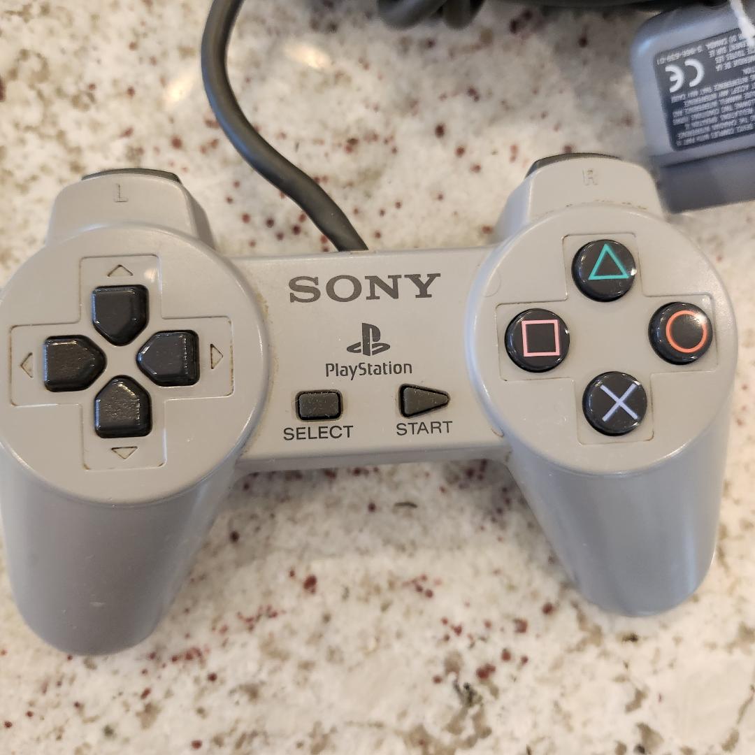 Sony PlayStation 1 PS1 Non Duel Shock Gray OEM Controller Used