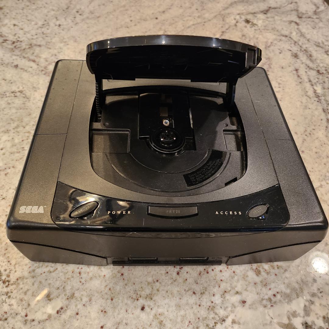 Sega Saturn Console Complete System w/ OEM Controller