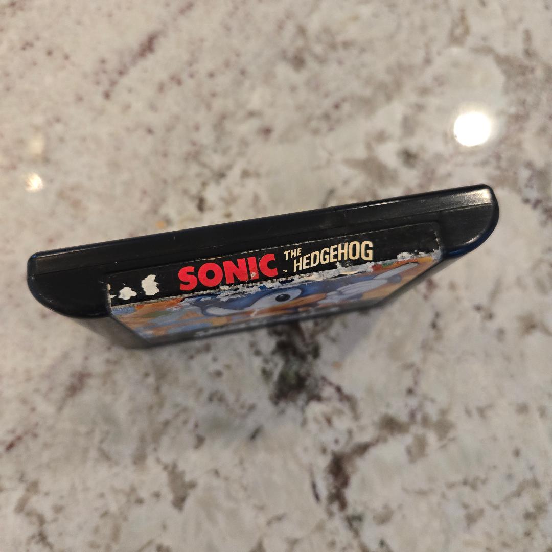 Carrito SONIC The Hedgehog Sega Genesis. y caja solamente