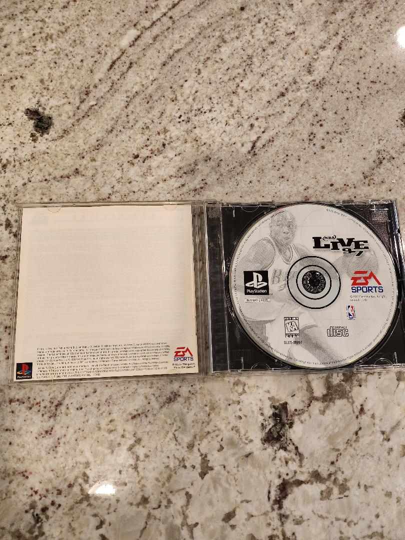 NBA Live 97 PS1