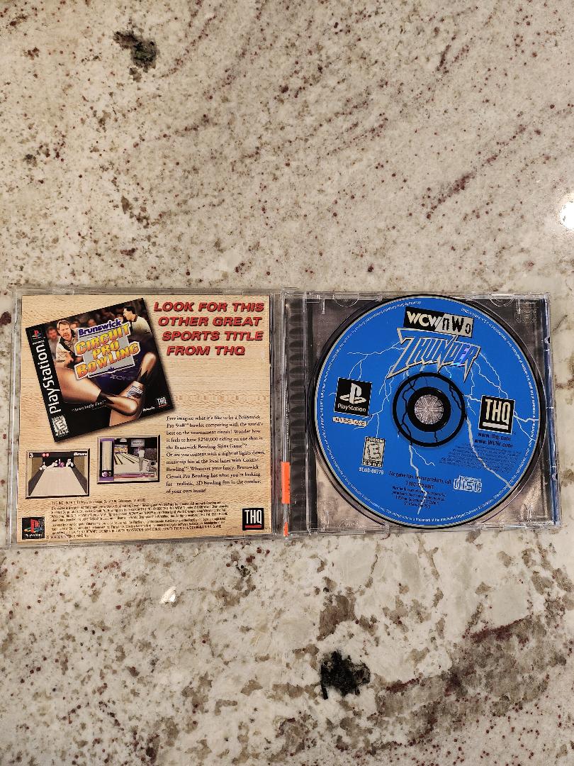 WCW / NWO Thunder PS1