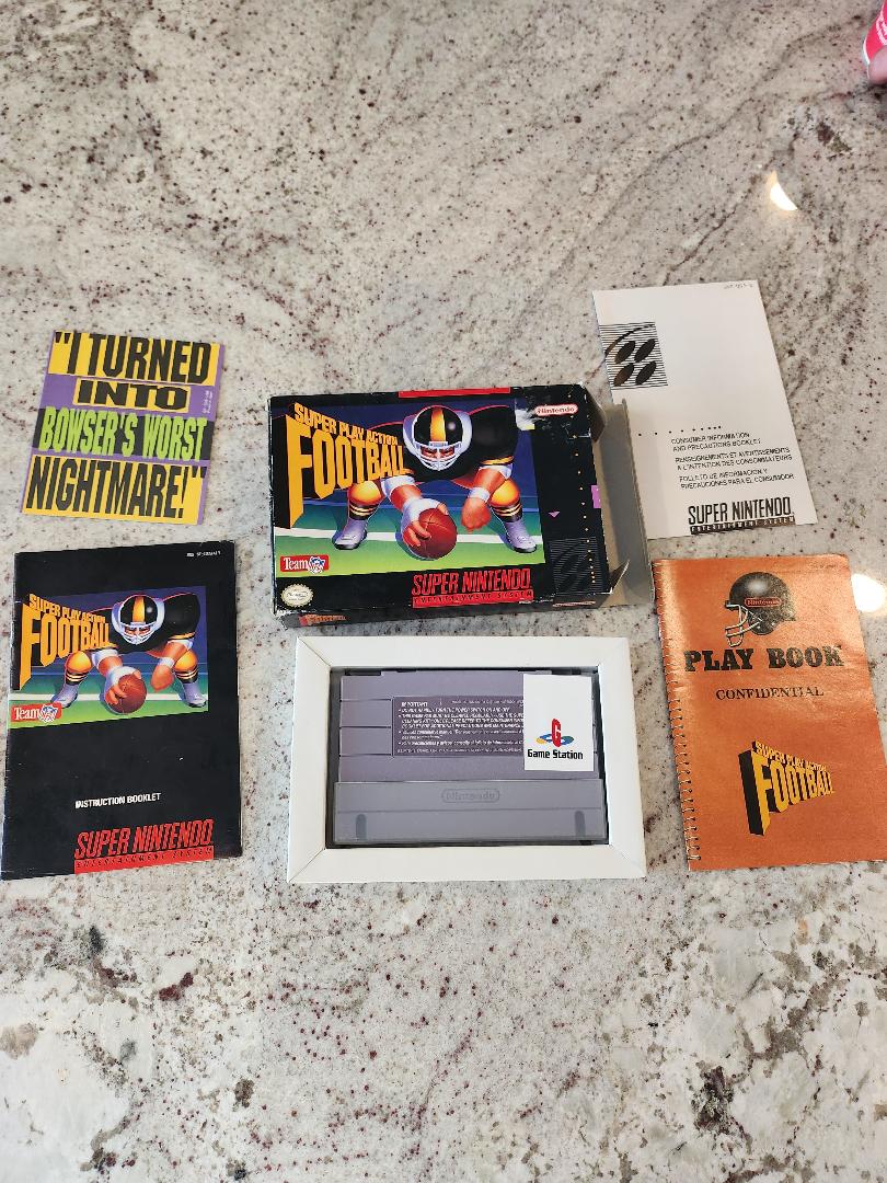Super Play Action Football SNES