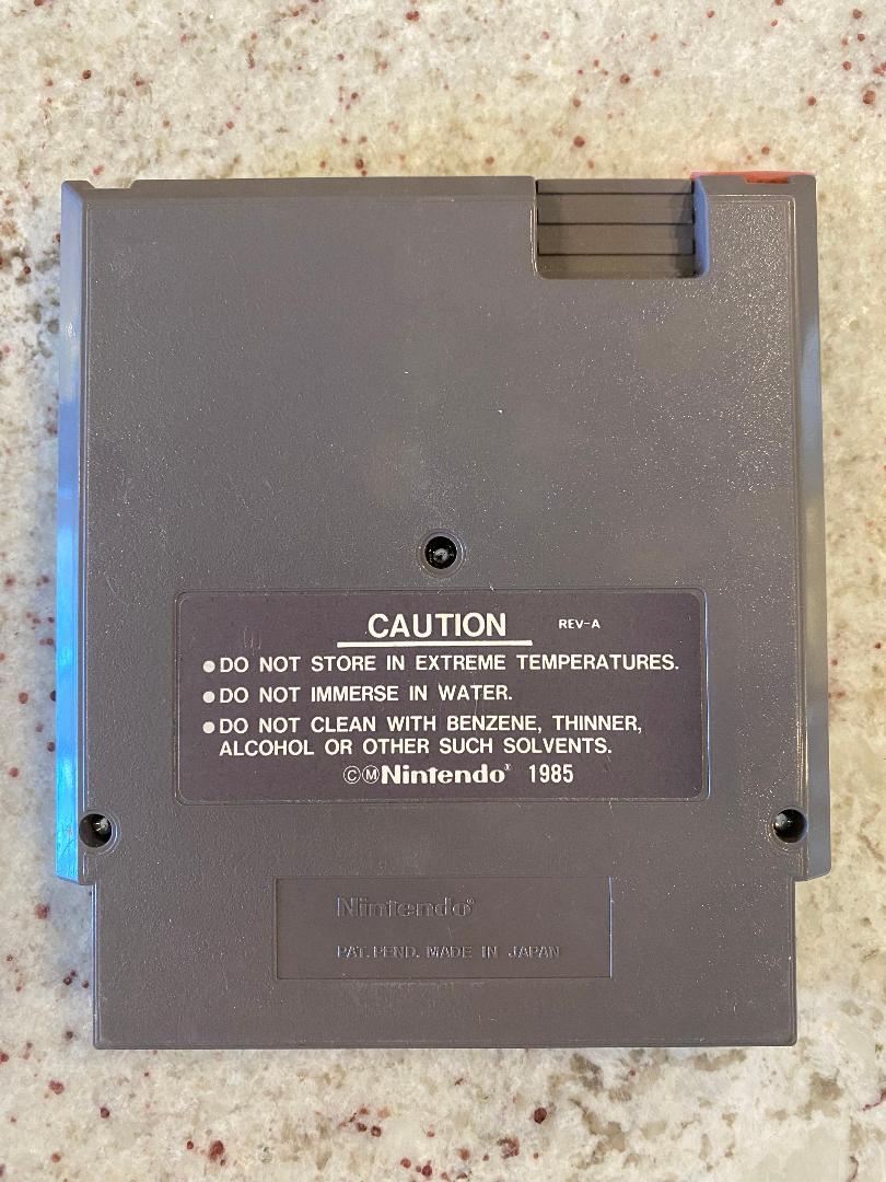DONDE EN EL TIEMPO ESTA CARMEN SANDIEGO NES Caja y Juego