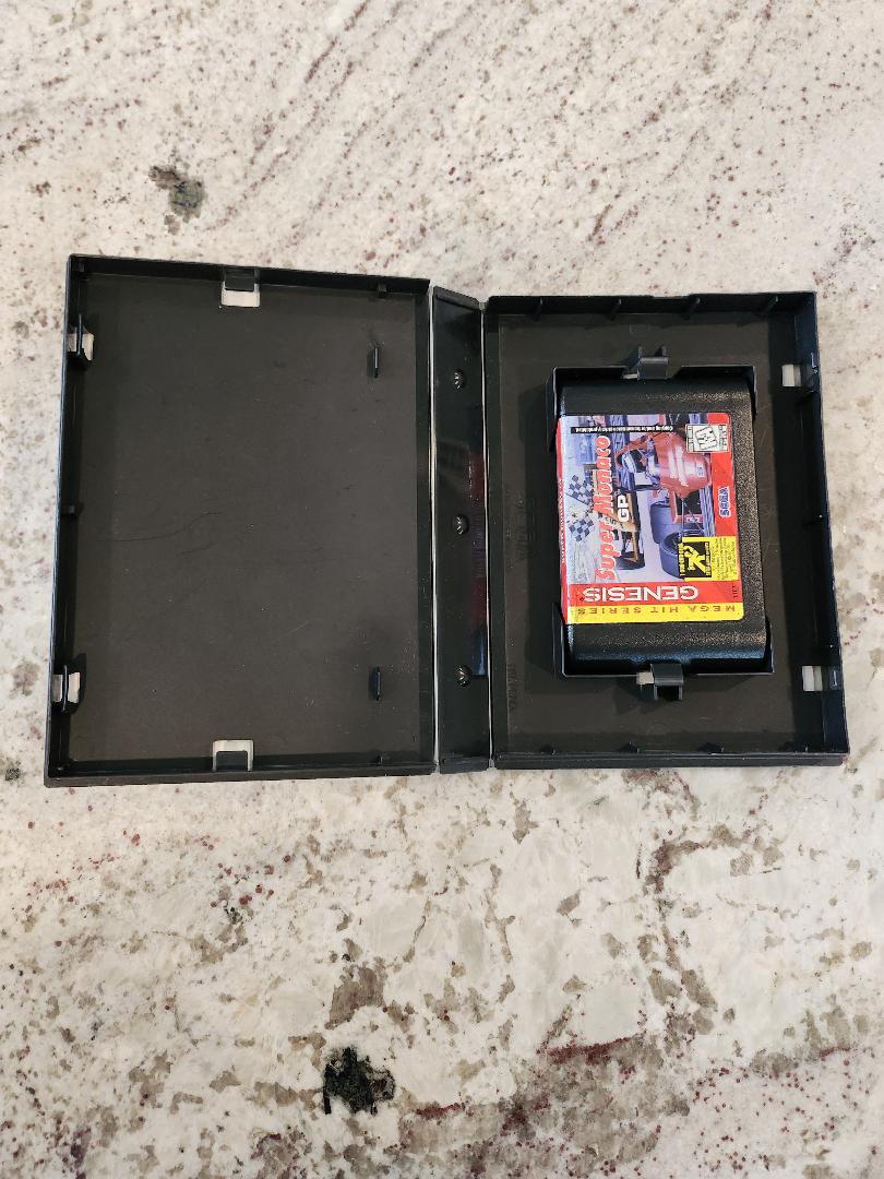 Chariot Super Monaco GP Sega Genesis. et boîte seulement