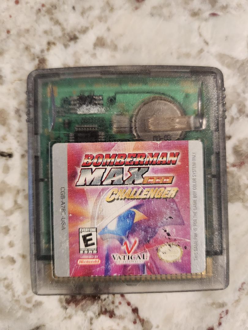 Bomberman Max Challenger Rojo GBC