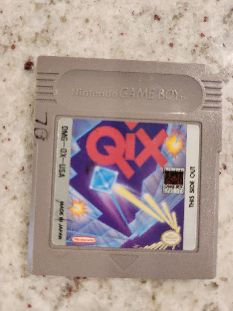 Qix Game Boy