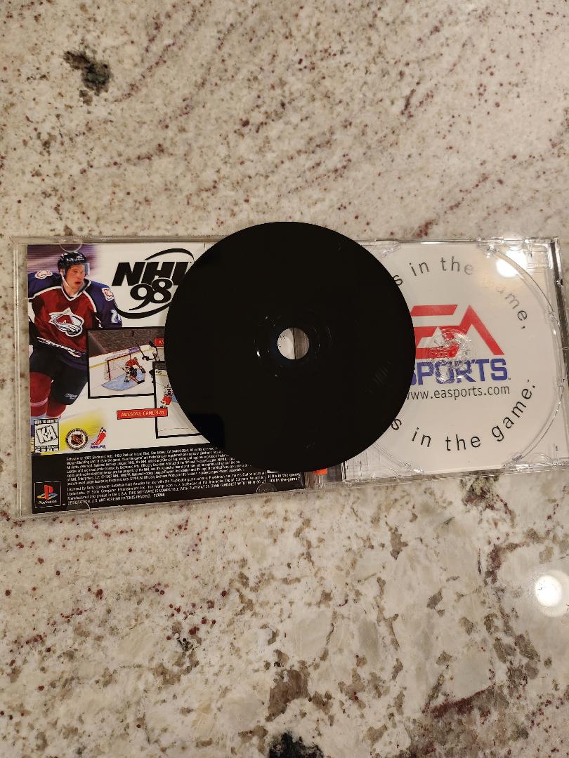 NASCAR 98 PS1