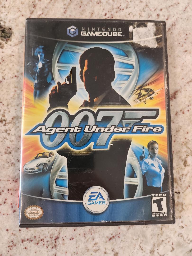 James Bond 007 dans Agent Under Fire Nintendo GameCube