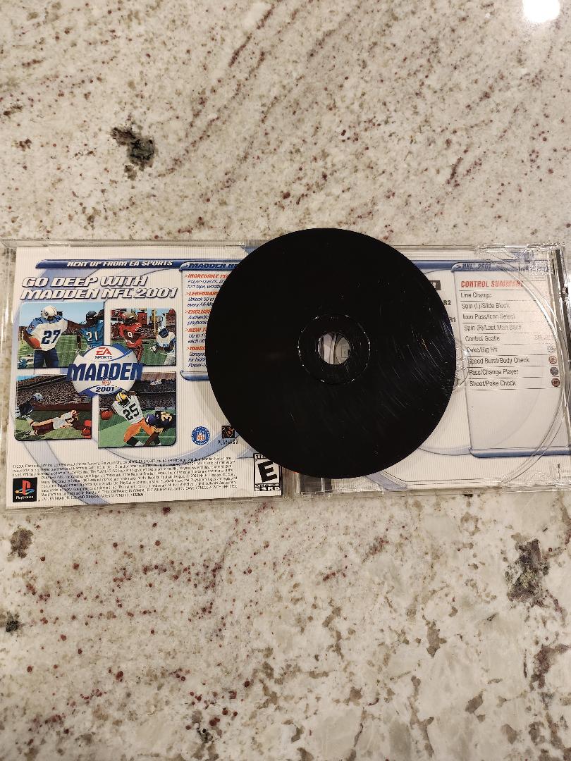 NHL 2001 PS1