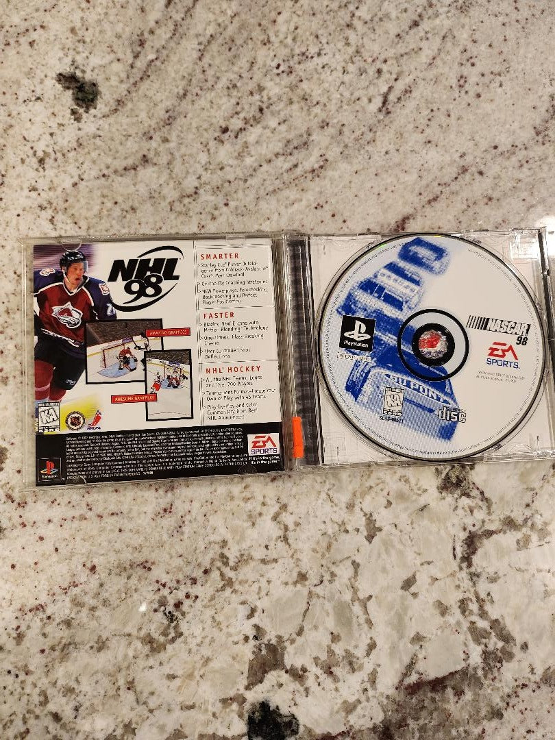 NASCAR 98 PS1