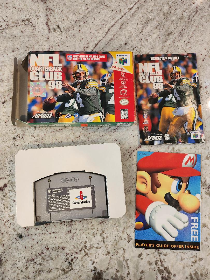 NFL Quarterback Club 98 N64 Game CIB
