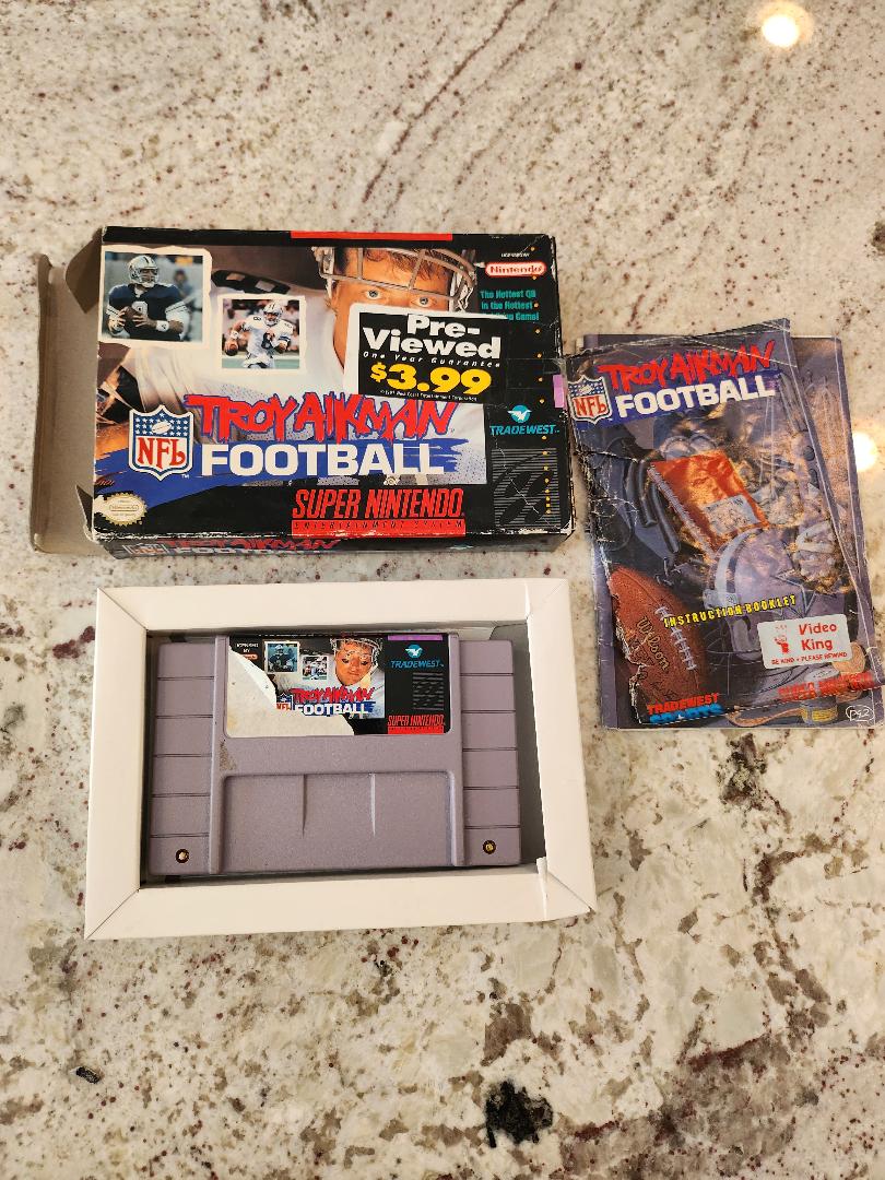 Troy Aikman Football SNES