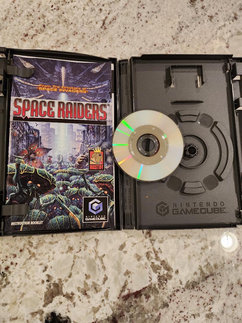 Asaltantes del espacio Nintendo GameCube 