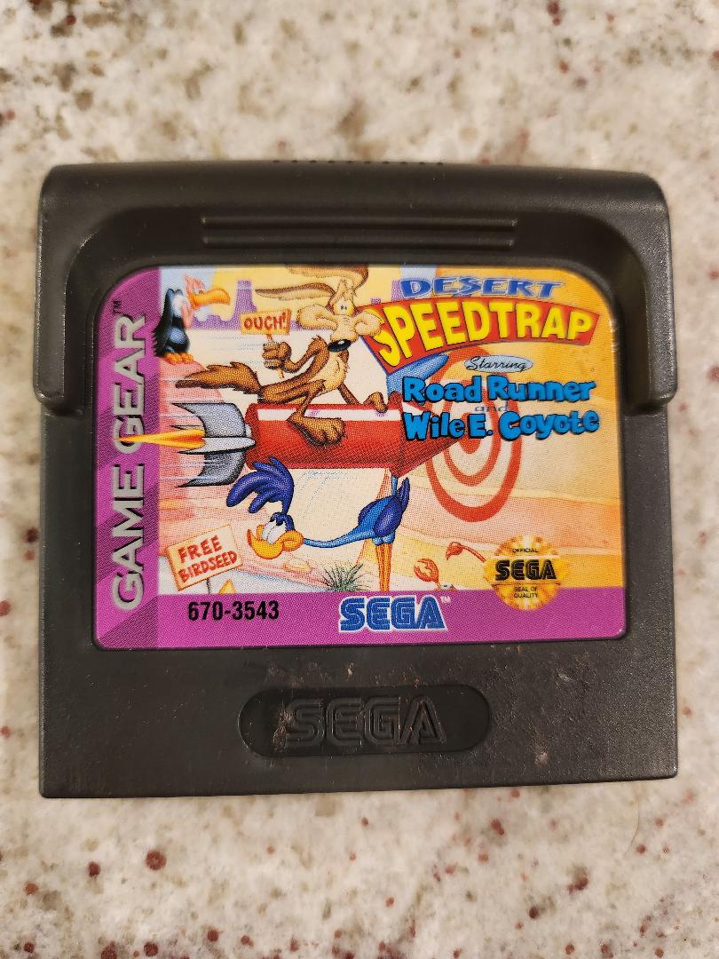 Desert Speedtrap Starring Road Runner and Wile E. Coyote Sega Game Gear